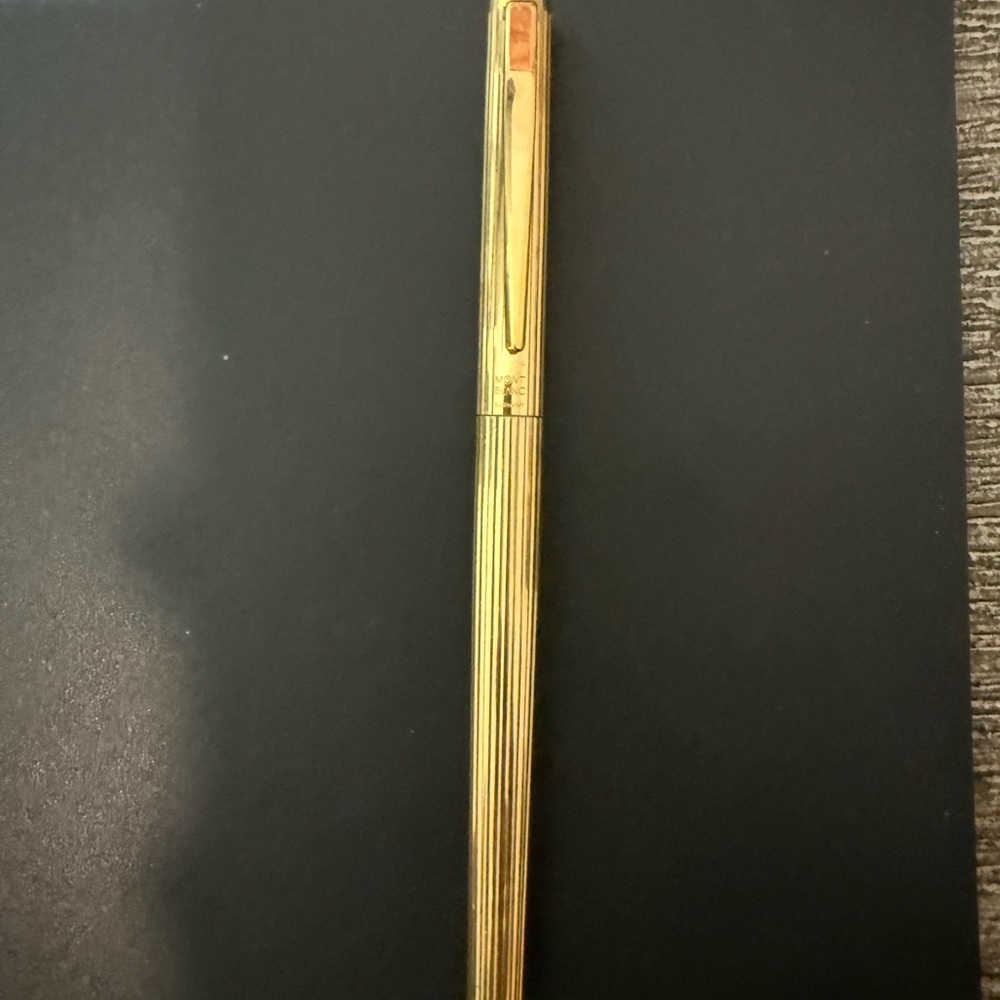 Gold Striped Pen